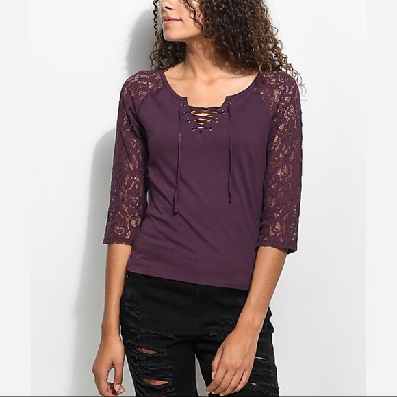 purple lace 3/4 sleeve top - Picture 1 of 2